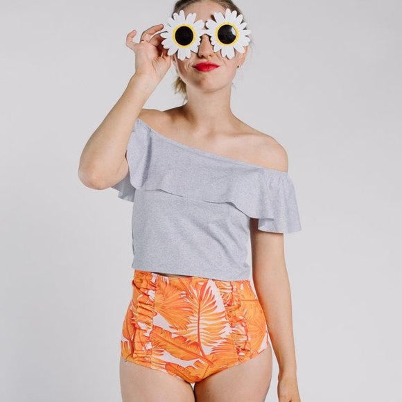 Kortni Jeane Ruffled Around Swimsuit Top